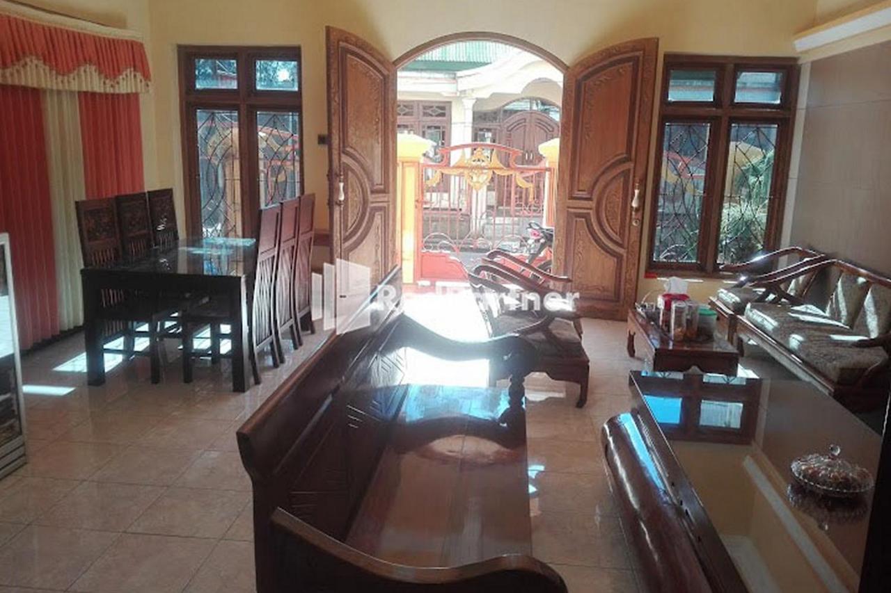 פסורואן Bromo Indah Lestari Homestay Mitra Reddoorz מראה חיצוני תמונה