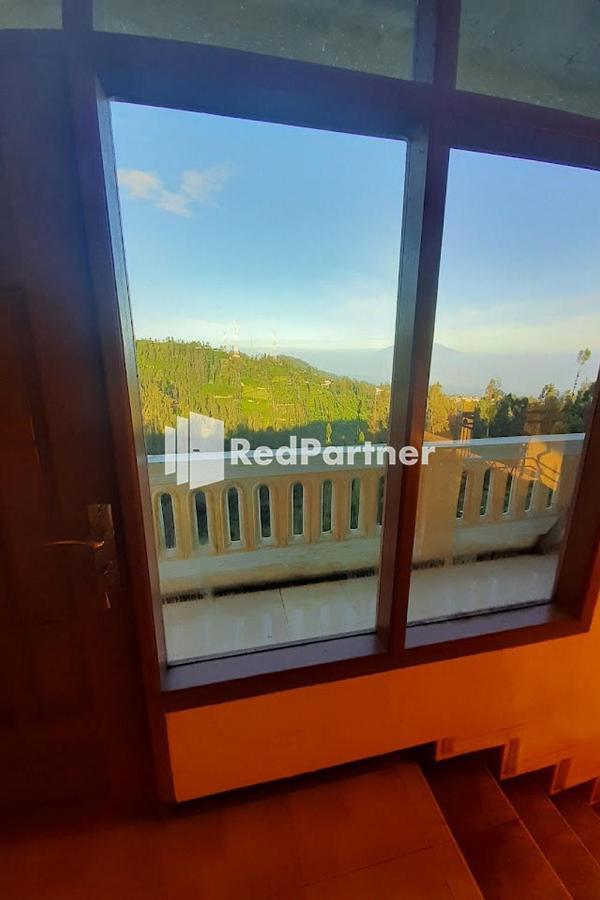 פסורואן Bromo Indah Lestari Homestay Mitra Reddoorz מראה חיצוני תמונה