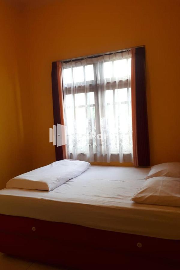 פסורואן Bromo Indah Lestari Homestay Mitra Reddoorz מראה חיצוני תמונה