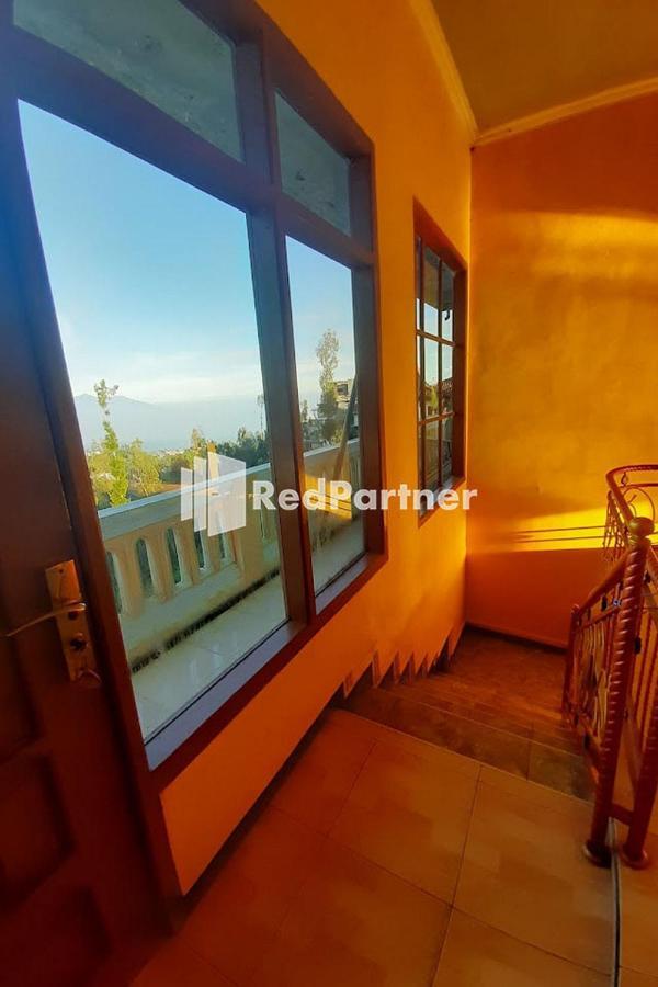פסורואן Bromo Indah Lestari Homestay Mitra Reddoorz מראה חיצוני תמונה